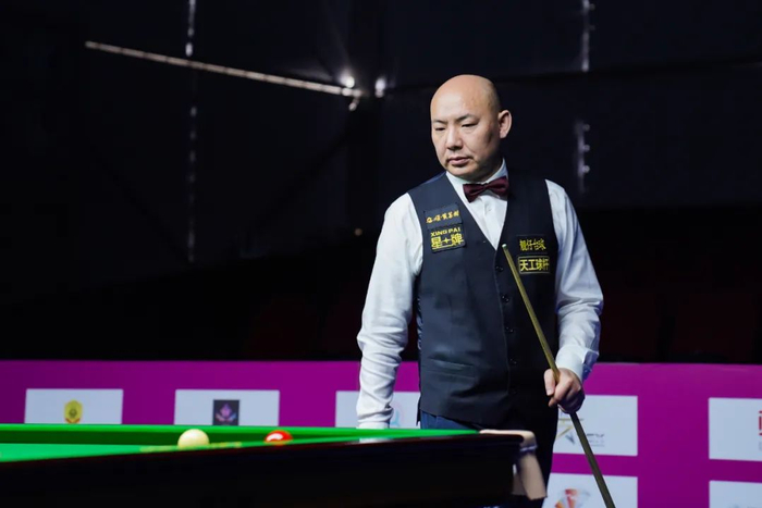 前夕受伤加 前夕受伤加