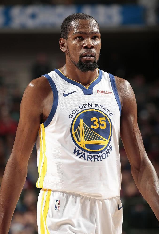 的舆论场中 的舆论场中