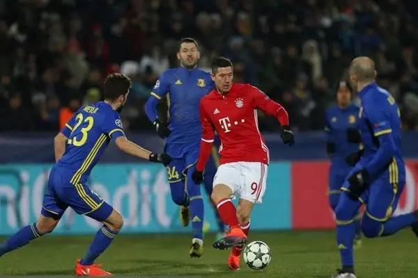 准的传球 准的传球