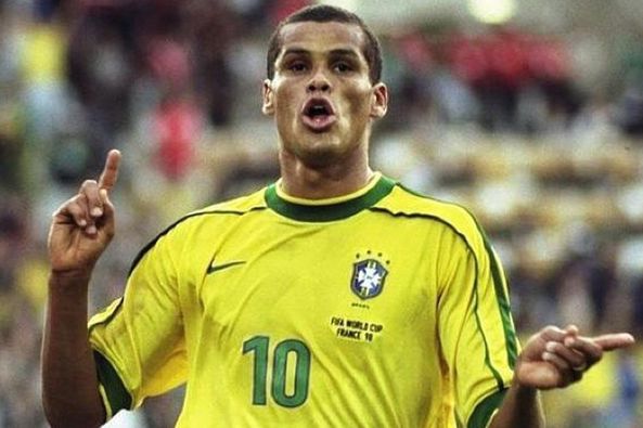 拒绝勇士不 拒绝勇士不