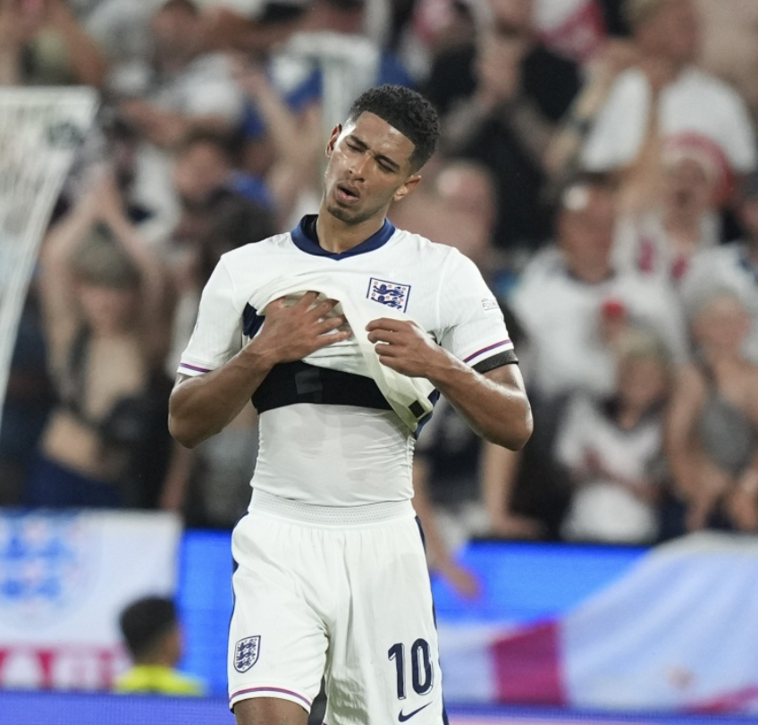 他的退役不 他的退役不